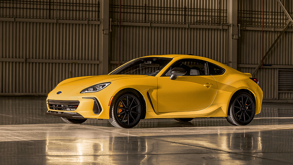 Subaru ra mắt WRX và BRZ Series.Yellow siêu hiếm